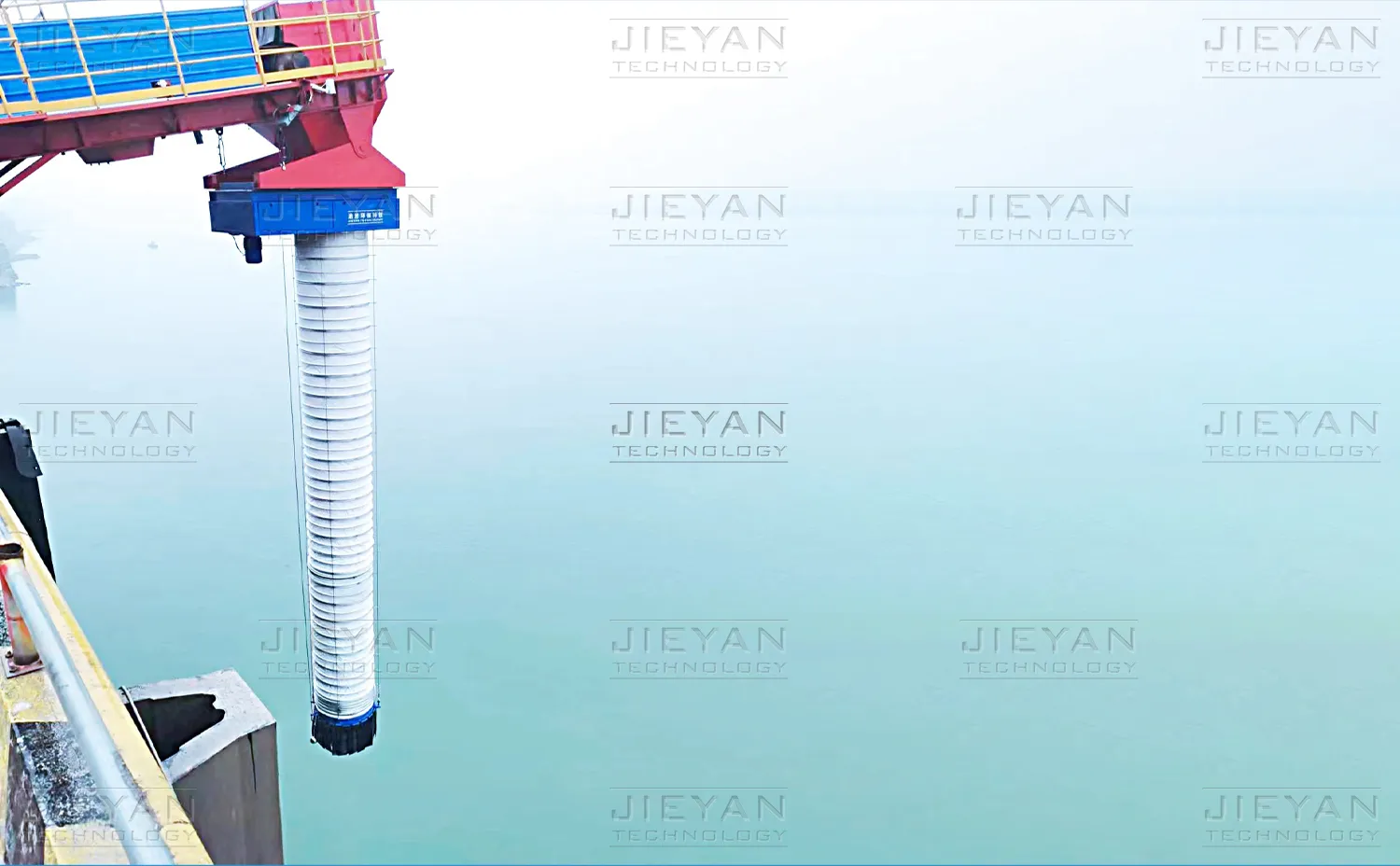 loading spouts,ship loader
